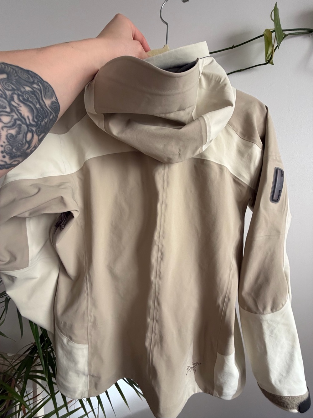 Arc'teryx Women's Vintage Stingray Jacket- Made in Canada - Picture 5 of 7